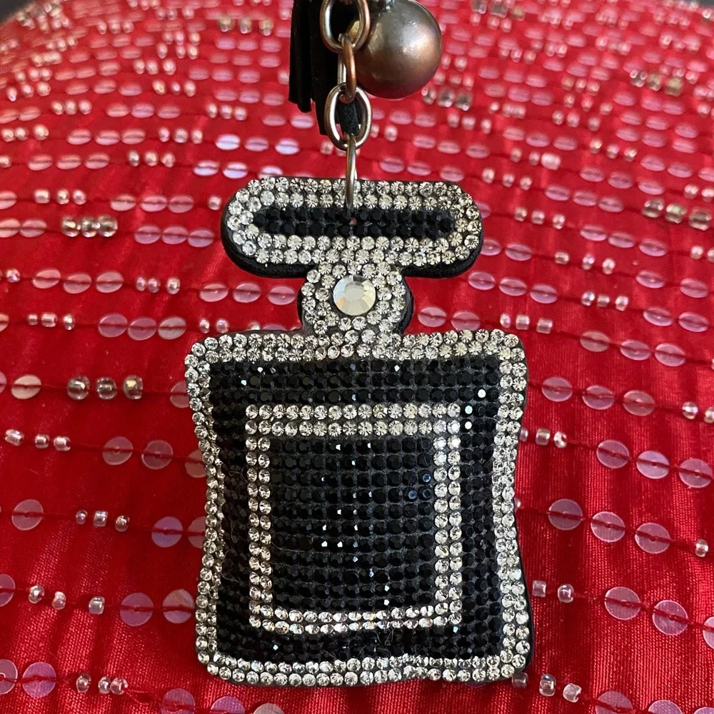 Vintage Sparkling Crystal Black White Key Chain_14